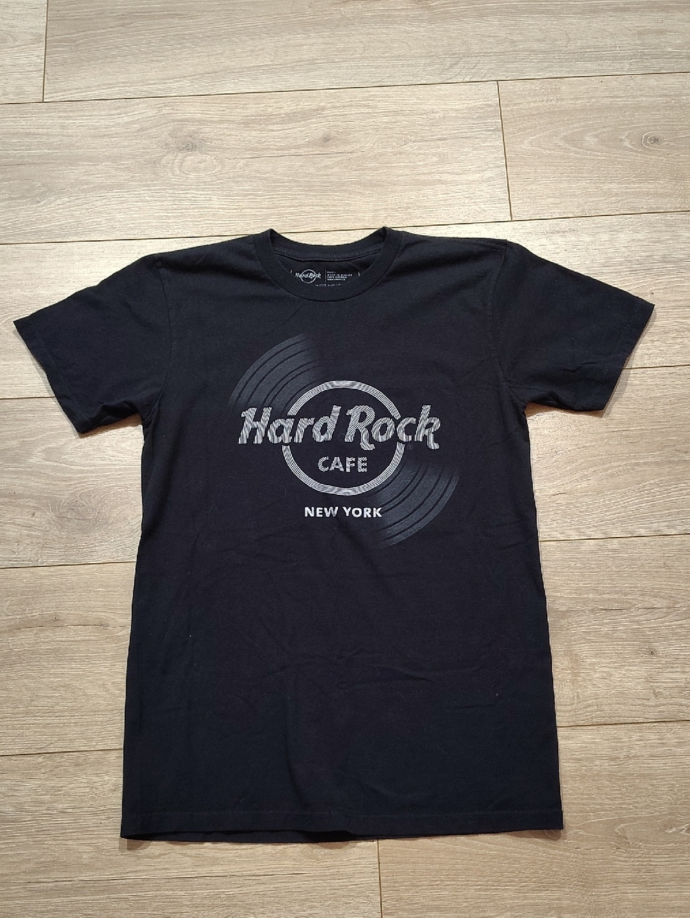Hard Rock Cafe Black and Gray New York Graphic Tee,  Ladies Size Small